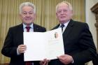 Siegfried Gottinger Konsulentenfeier Jaenner 2016 Foto Land Oberoesterreich 