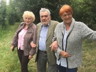 Roswitha Kriesten, Maximilian Schwarz und Anna Gusenleitner, Wien Lobau, Juni 2018; Foto Fritz Gusenleitner 