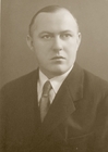 Hainisch, Ottokar (1896–1966) – Lecturer of
Plant Breeding at the Deutsche Technische
Hochschule, Brno, and Plant Breeder in
Kvasice, Moravia. (aus Šimůnek, Ruckenbauer & Hoßfeld (2014): Folia Mendeliana 50/2)