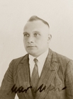 Ufer, Max (1900–1983) – KWI für
Pflanzen züchtung, Müncheberg;
fled later from Nazi-run Germany
to Brazil. (aus Šimůnek, Ruckenbauer & Hoßfeld (2014): Folia Mendeliana 50/2)