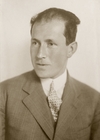 Wettstein, Ritter von Westersheim, Friedrich
(1895–1945) – Professor of Botany and
Director of the Botanical Garden at the
Ludwig-Maximilians-University, Munich. (aus Šimůnek, Ruckenbauer & Hoßfeld (2014): Folia Mendeliana 50/2)