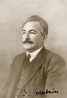 Zederbauer, Emmerich (1877–1962) –
Professor of Pomi- and Horticulture at the
Hochschule für Bodenkultur, Wien. (aus Šimůnek, Ruckenbauer & Hoßfeld (2014): Folia Mendeliana 50/2)