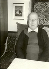 OSR Josef Golda, 86. Lebensjahr, in seiner kleinen Mietwohnung in Pregarten; Foto: Helmut Golda