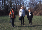 Monika Lichtenberger, Dr. Karl Schmölzer und  Dr. Vera Halaskova,  Eichkogel 15.4.2003; Foto: Archiv Franz Lichtenberger