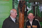 Kons. Ing. Josef Donner und Alois Kasbauer, Ornithologisches Jahrestreffen im Biologiezentrum, 5.3.2011; Bild: Archiv Biologiezentrum